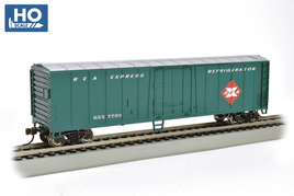 HO Bachmann 50' Steel Reefer - Railway Express Agency #7763 - 17909 - MPM Hobbies