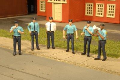 HO Scale Bachmann Police Squad - MPM Hobbies