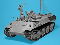 1/35 ICM “Prost!”, Between Battles on Bergepanther 35343 - MPM Hobbies