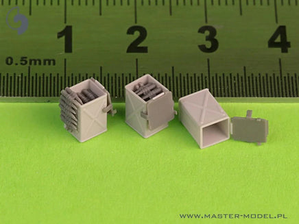 1/35 Master Model Early small (50 round) ammunition cans (D68375) for Browning M2HB .50 cal machine gun (6 pcs) - OPENED - MPM Hobbies