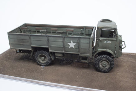 1/35 IBG Model Bedford QLT Troop Carrier 35016