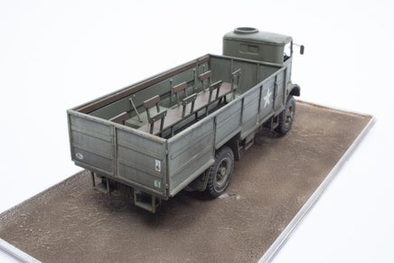 1/35 IBG Model Bedford QLT Troop Carrier 35016