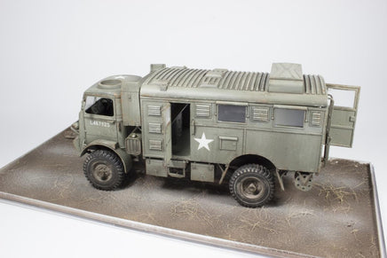 1/35 IBG Model Bedford QLR Wireless 35017