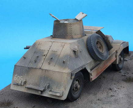 1/35 IBG Model Marmon-Herrington Mk.I South African Reconnaissance Vehicle 35021