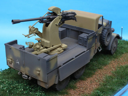 1/35 IBG Model Einheitsdiesel with 37 mm Breda 35005 