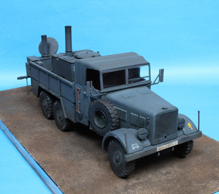 1/35 IBG Models Einheitsdiesel with Small Field Kitchen Hf. 14 35007
