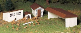 O Bachmann Farm Outbuildings (3/Box) 45604 - MPM Hobbies
