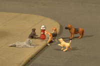 O Scale Bachmann Dogs with Fire Hydrant 33158 - MPM Hobbies