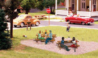 N Scale Woodland Scenics Outdoor Dining.